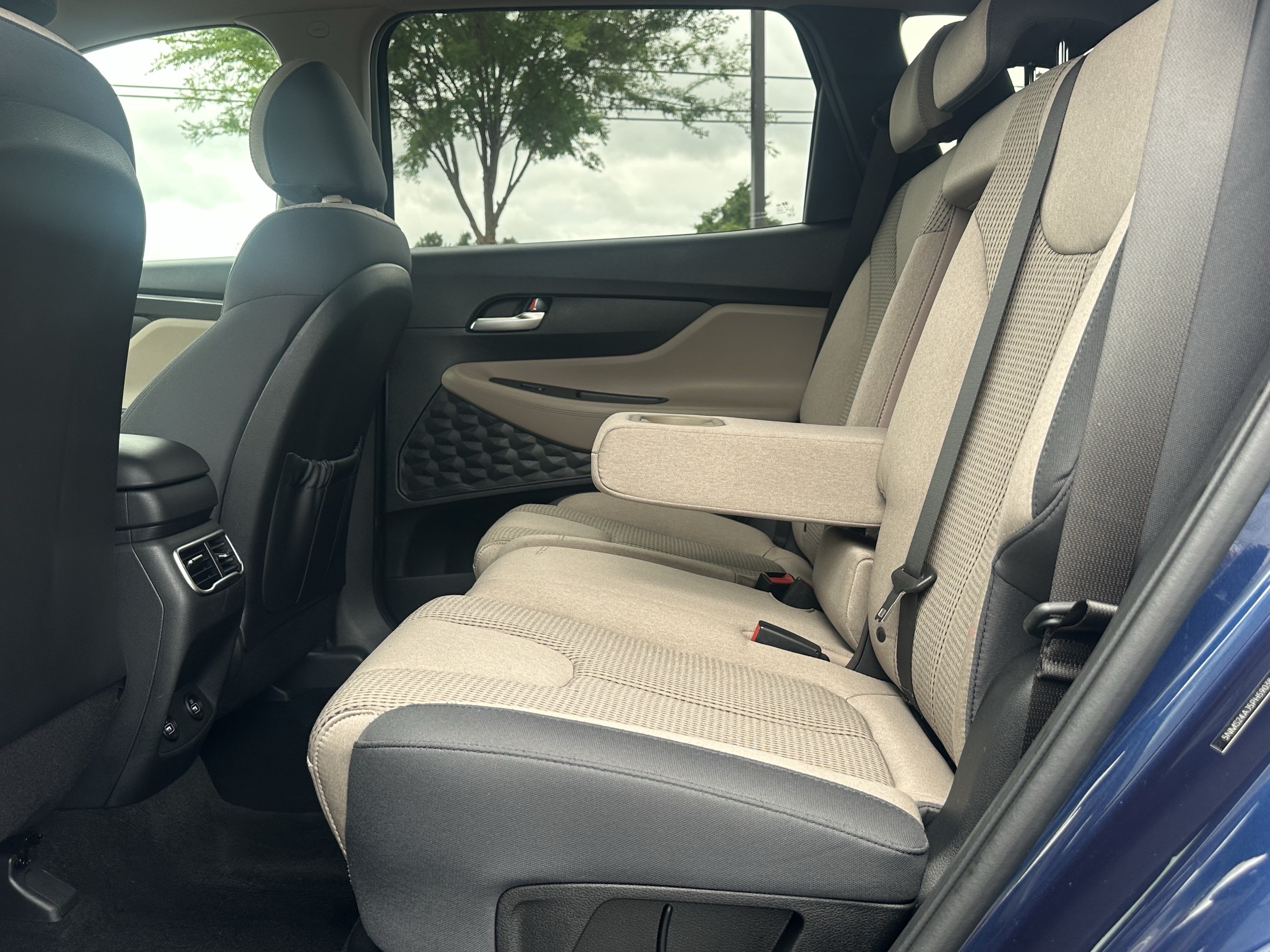 Used 2023 Hyundai Santa Fe SEL FWD image 19