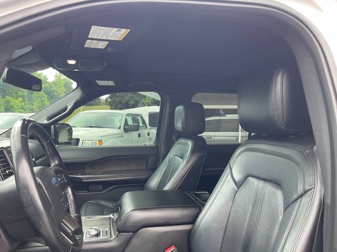 Used 2018 Ford Expedition Max Limited w/ Equipment Group 302A AWD/4WD image 17