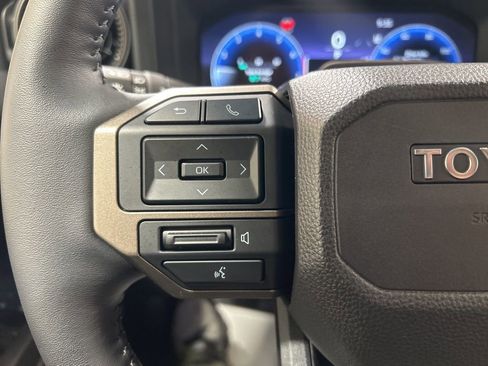 Used 2026 Toyota Land Cruiser w/ Premium Package image 28