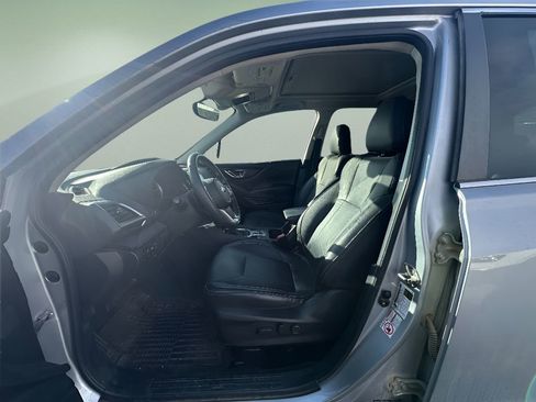 Used 2019 Subaru Forester Touring w/ Popular Package #3 image 21