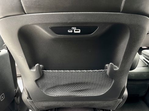 Used 2022 Chrysler Pacifica Limited w/ S Appearance Package image 22