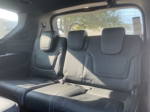 New 2026 INFINITI QX80 Autograph w/ Premium Cargo Package AWD/4WD image 31