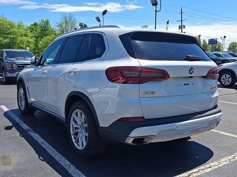 Used 2019 BMW X5 xDrive40i w/ Convenience Package AWD/4WD image 6