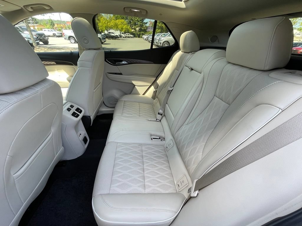 Used 2023 Buick Envision Avenir FWD image 27