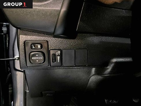 Certified 2019 Toyota Corolla LE FWD image 35