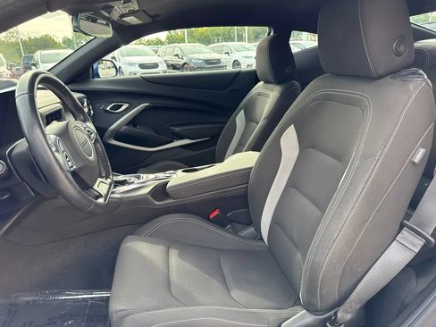Used 2023 Chevrolet Camaro LT RWD image 45