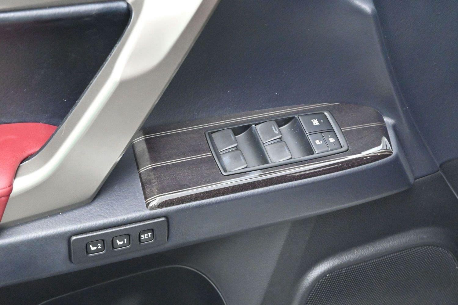 Used 2021 Lexus GX 460 Luxury w/ Accessory Package AWD/4WD image 14