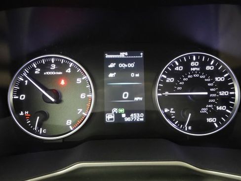 Used 2020 Subaru Outback Limited image 13