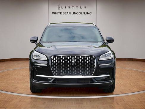 Used 2024 Lincoln Corsair Reserve FWD image 2