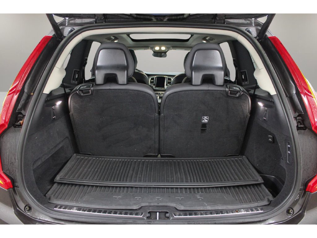 Used 2023 Volvo XC90 T8 Ultimate w/ Protection Package Premier AWD/4WD image 31