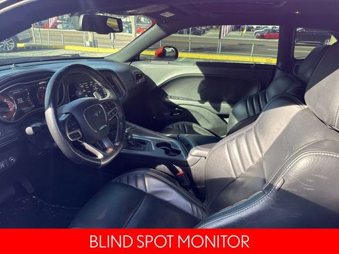 Used 2023 Dodge Challenger SRT Hellcat image 9