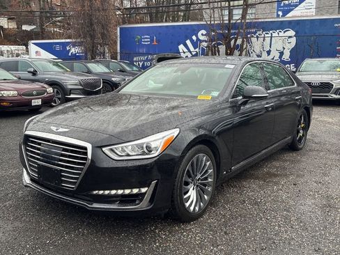 Used 2018 Genesis G90 3.3T Premium image 2
