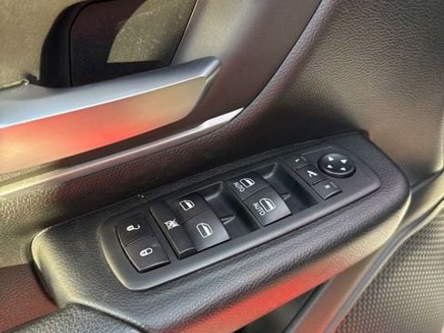 Used 2020 RAM 1500 Big Horn image 15