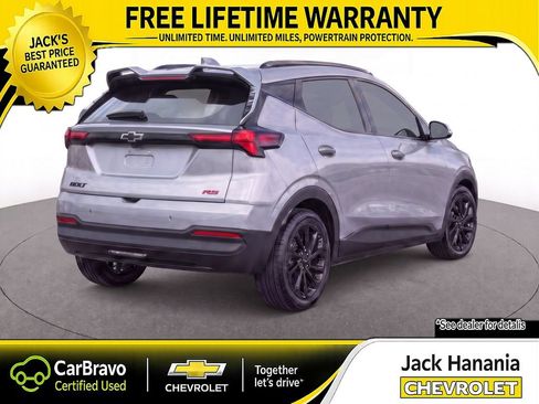 Used 2027 Chevrolet Bolt RS FWD image 4