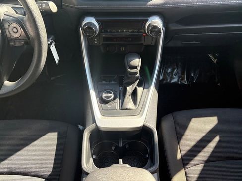 Certified 2025 Toyota RAV4 LE AWD/4WD image 28