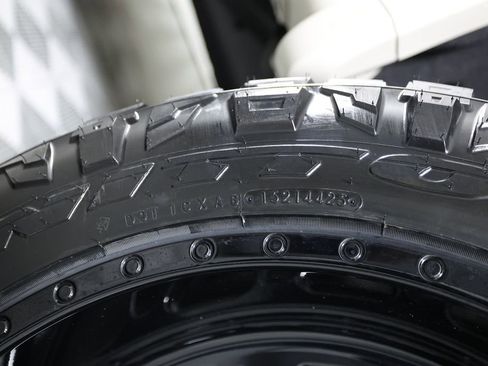 Used 2026 GMC Sierra 2500 AT4X image 54