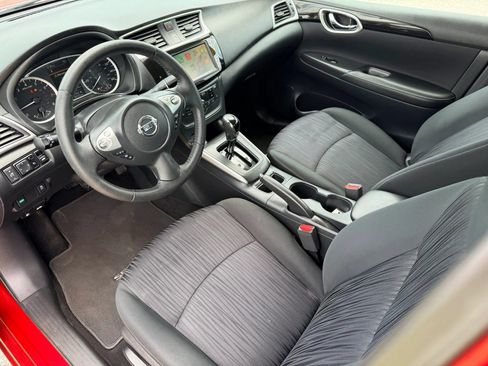 Used 2019 Nissan Sentra SV FWD image 18