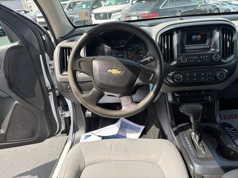 Used 2017 Chevrolet Colorado W/T RWD image 13