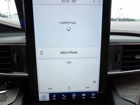 Certified 2020 Ford Explorer Platinum w/ Premium Technology Package image 18