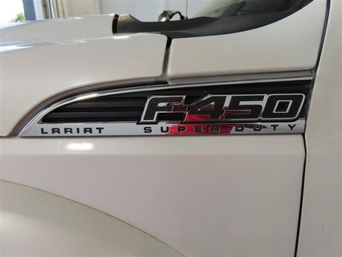 Used 2016 Ford F450 Lariat w/ Lariat Ultimate Package AWD/4WD image 9