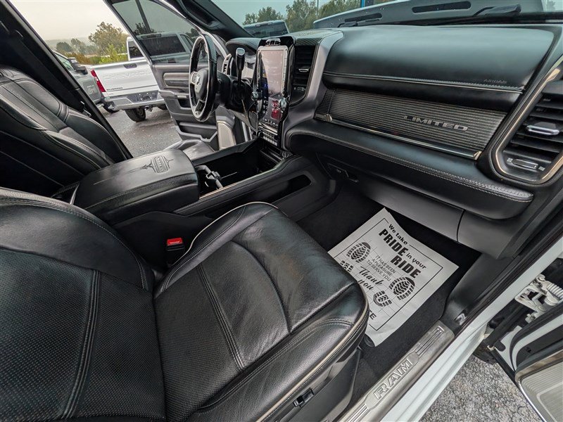 Used 2020 RAM 3500 Limited AWD/4WD image 25