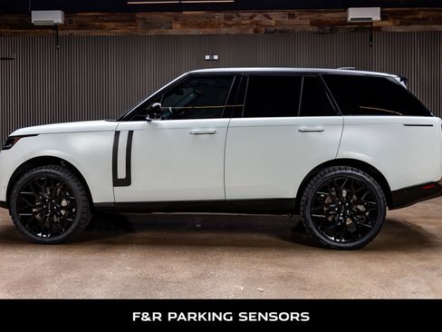 Used 2022 Land Rover Range Rover SE image 6