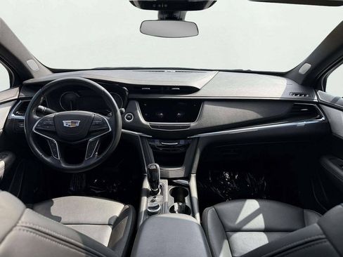 Used 2021 Cadillac XT5 Premium Luxury FWD image 14