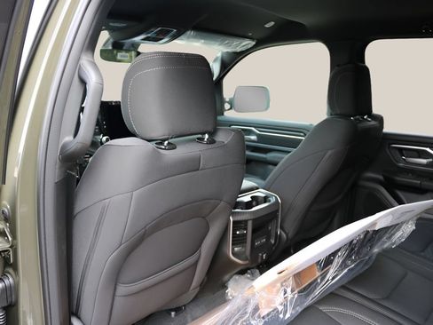 New 2026 RAM 1500 Lone Star AWD/4WD image 13