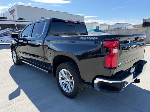 Used 2021 Chevrolet Silverado 1500 LTZ w/ LTZ Premium Package image 5