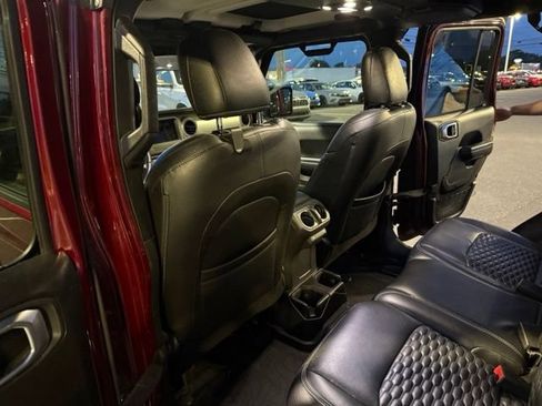 Used 2021 Jeep Wrangler Unlimited Sport AWD/4WD image 13
