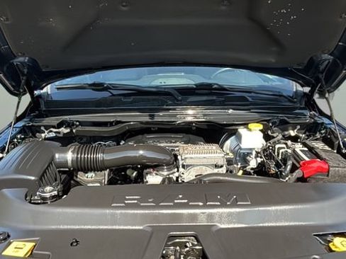 Used 2023 RAM 1500 Big Horn AWD/4WD image 33
