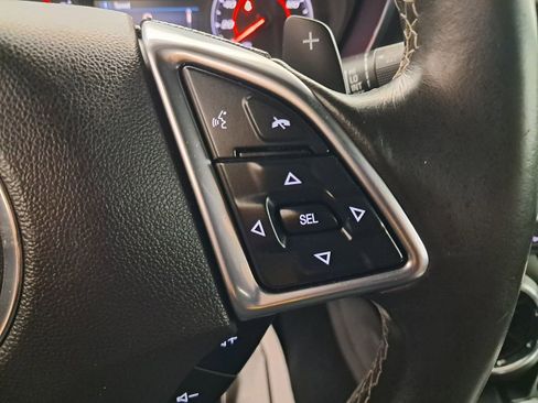 Used 2019 Chevrolet Camaro LT image 17