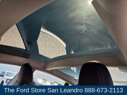 Used 2023 Tesla Model 3 Standard Range RWD image 17