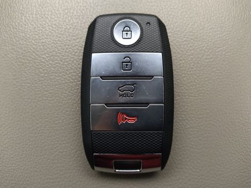 Used 2016 Kia Sorento EX w/ EX Touring Package FWD image 32