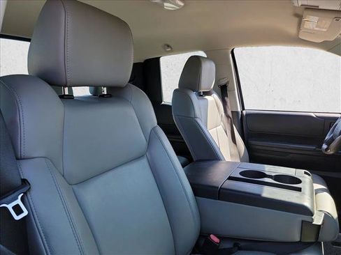 Used 2018 Toyota Tundra SR RWD image 16
