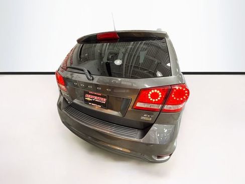 Used 2016 Dodge Journey SXT w/ Comfort/Convenience Group FWD image 7