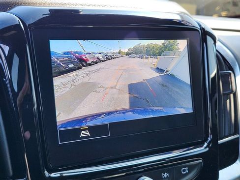 Used 2023 Chevrolet Traverse LT AWD/4WD image 20