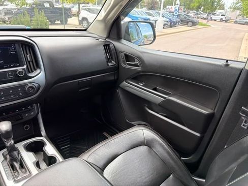 Used 2022 Chevrolet Colorado ZR2 AWD/4WD image 19