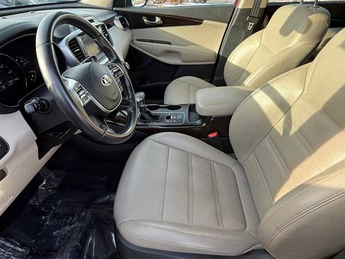 Used 2019 Kia Sorento EX image 13