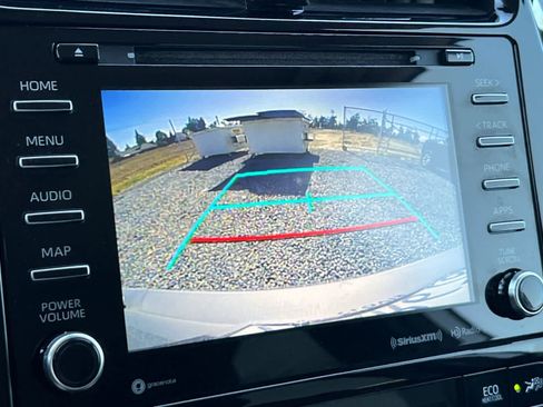 Used 2022 Toyota Prius Prime LE FWD image 21