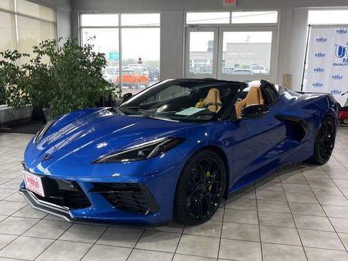 Used 2022 Chevrolet Corvette Stingray Preferred Conv RWD image 1