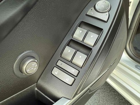 Used 2011 Cadillac CTS AWD Wagon image 39