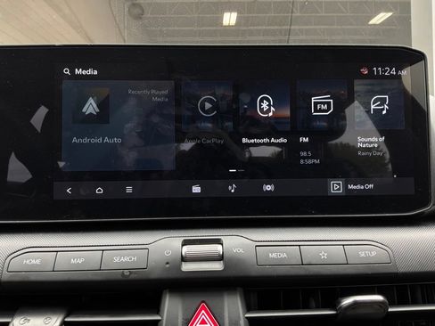 Used 2025 Kia K4 FWD image 33