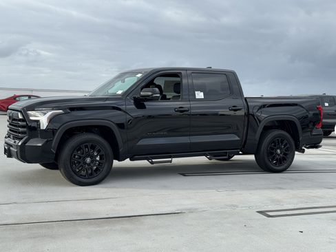 New 2026 Toyota Tundra Limited AWD/4WD image 11