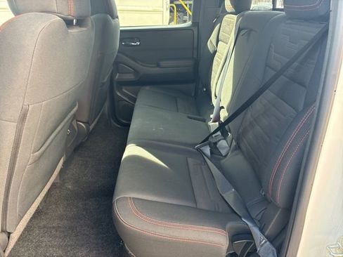 Used 2022 Nissan Frontier Pro-X w/ Technology Package image 15