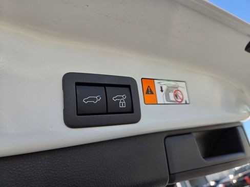 Used 2026 Toyota RAV4 XLE Premium image 13