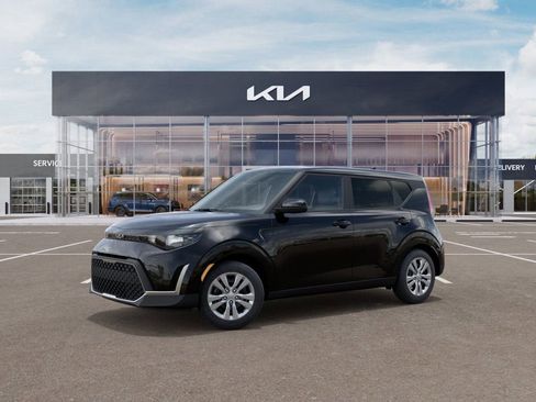New 2025 Kia Soul LX image 3