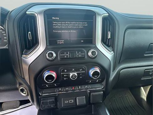 Used 2021 GMC Sierra 1500 Elevation w/ Preferred Package image 12
