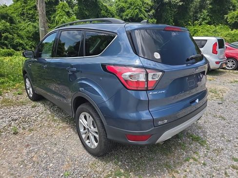 Used 2018 Ford Escape SE AWD/4WD image 6