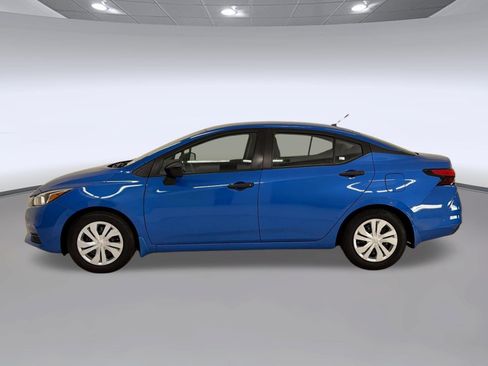 Used 2021 Nissan Versa S FWD image 2